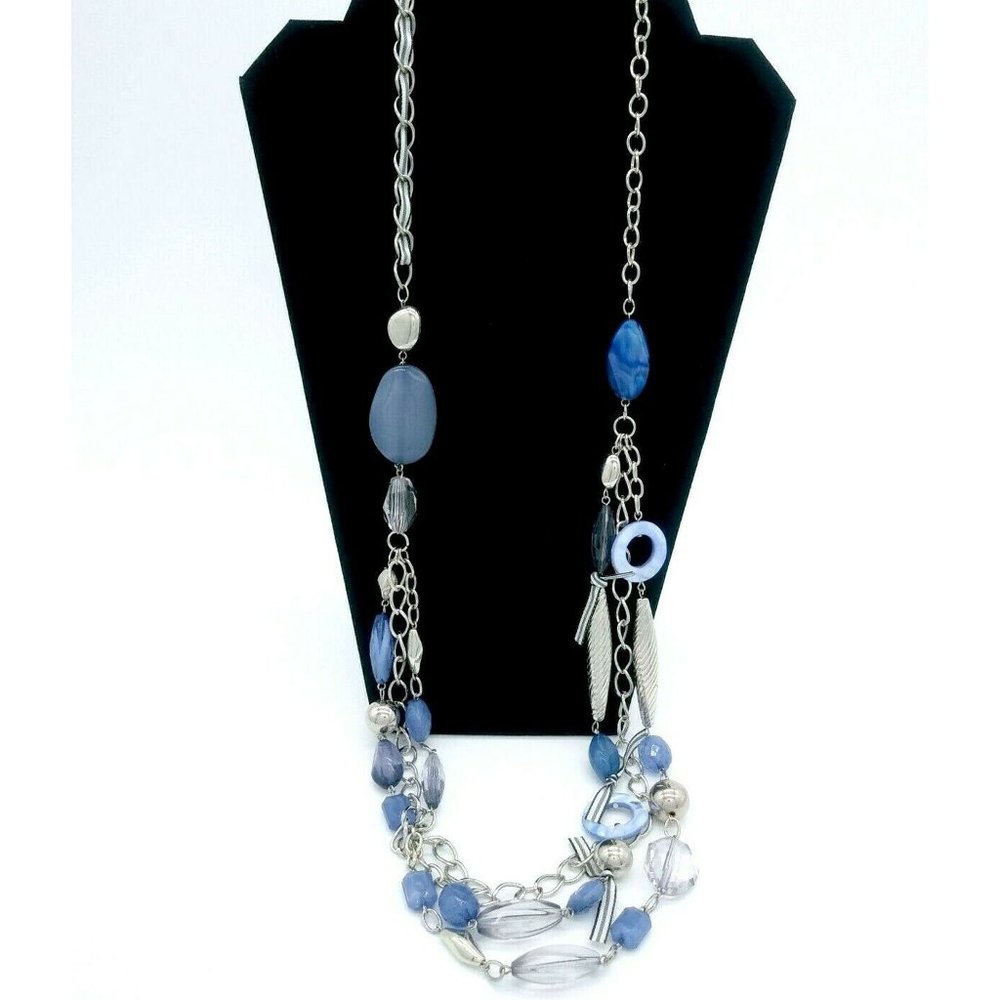 Necklace - Silver tone w/faceted beads